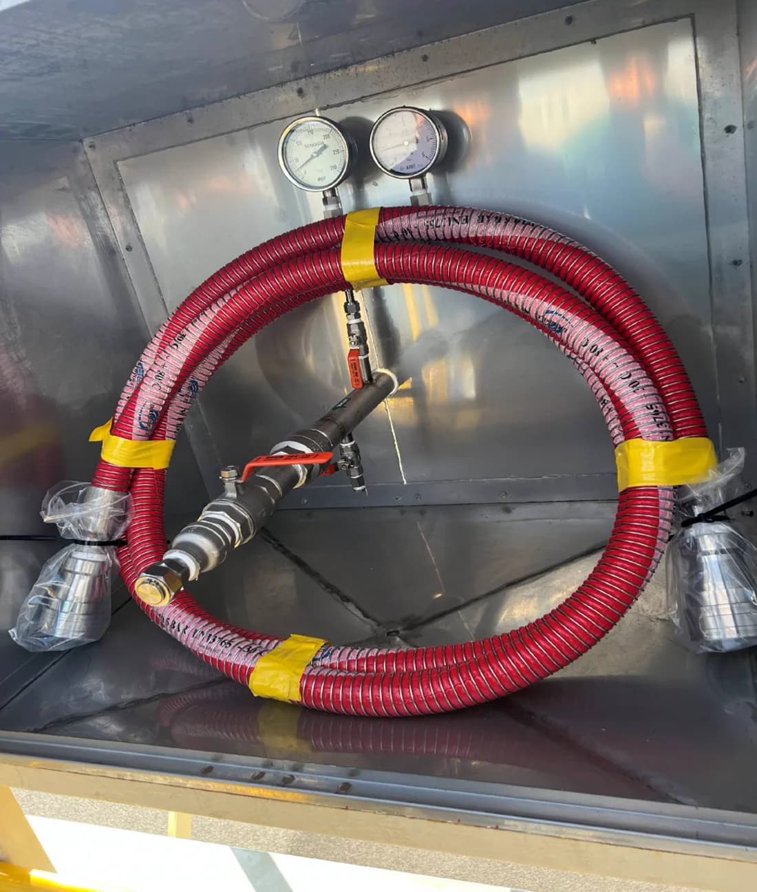 Dolphinflex® Red Composite Hose